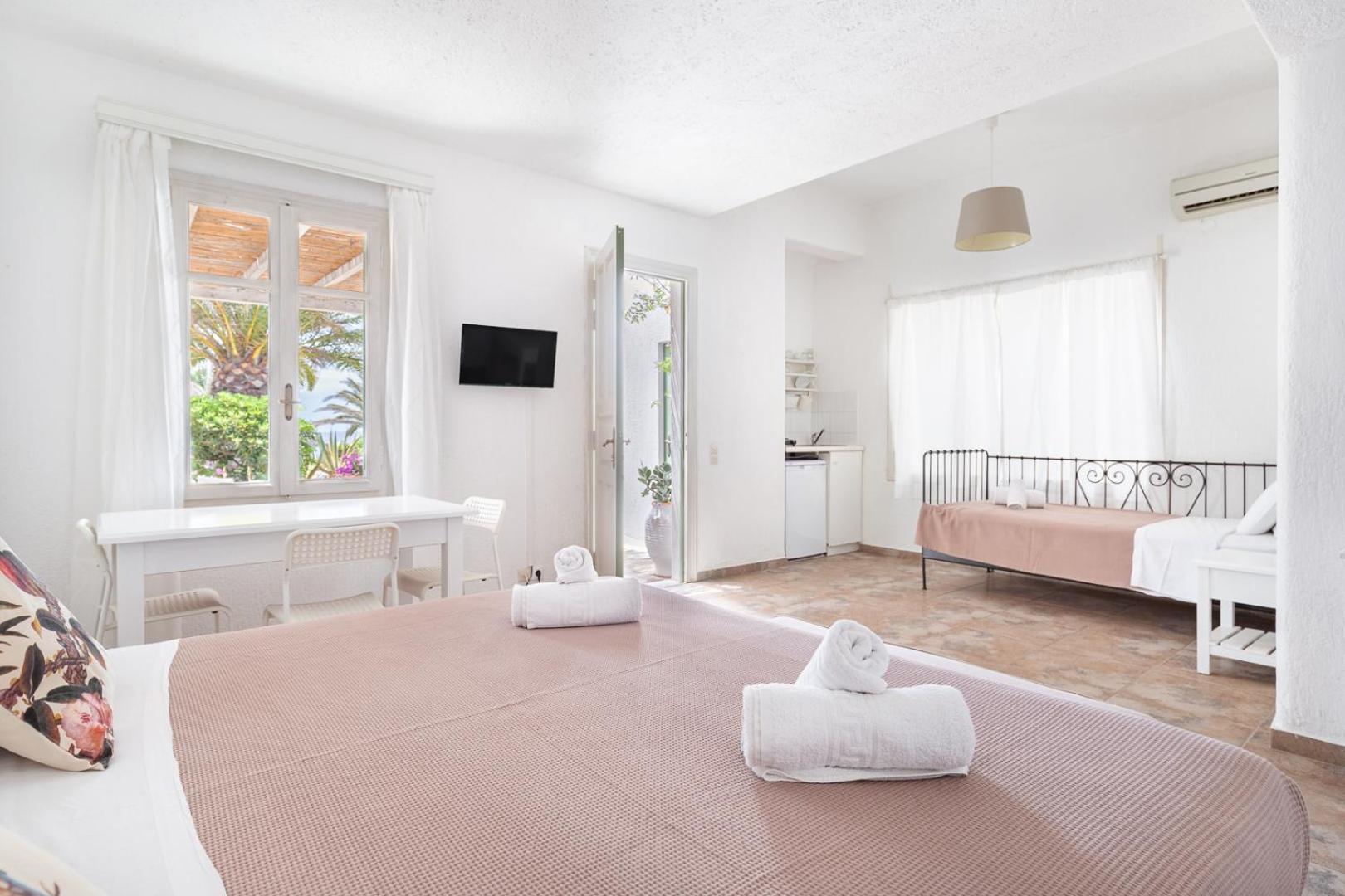 Fos Apartments Mykonos Agios Ioannis Diakoftis Экстерьер фото